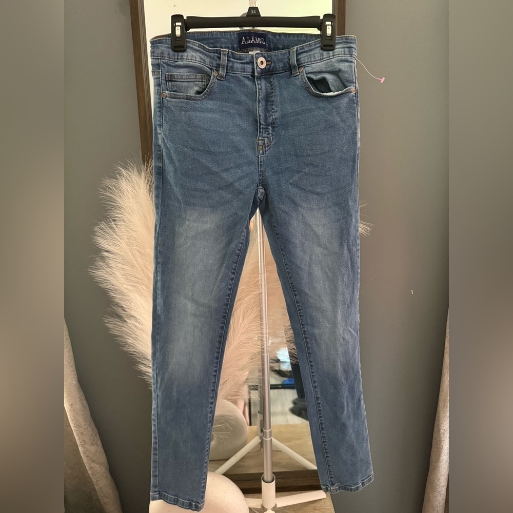 Lamo Blue Skinny Jeans Sleek Fit